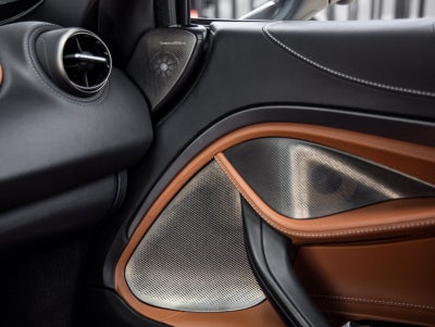 2018 McLaren 720S Base