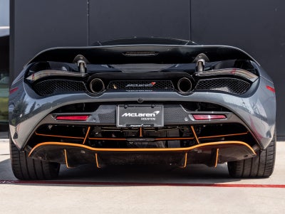 2018 McLaren 720S Base