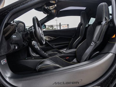 2019 McLaren 720S Base