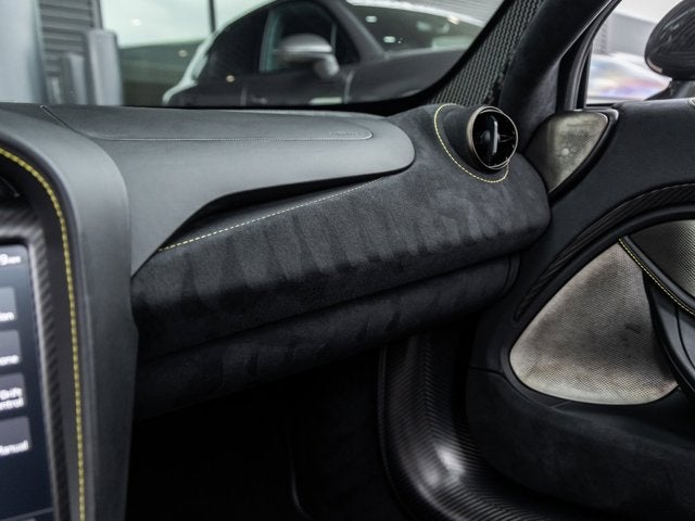 2019 McLaren 720S Base