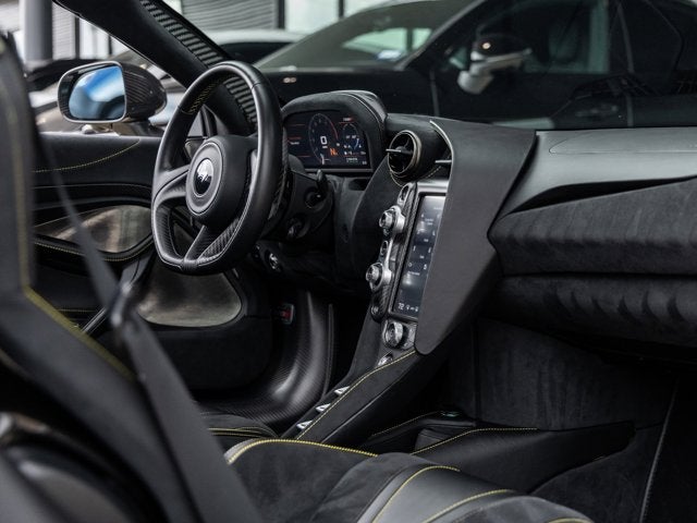 2019 McLaren 720S Base