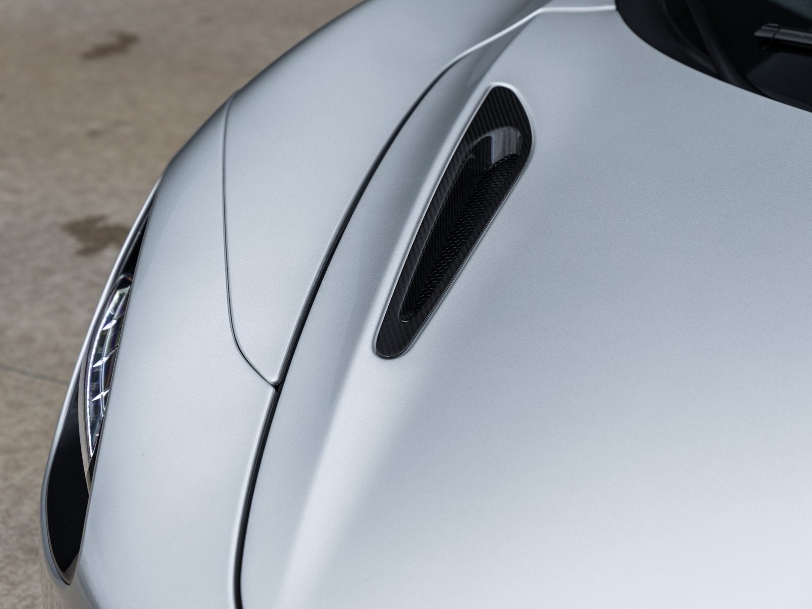 2020 McLaren 720S Base