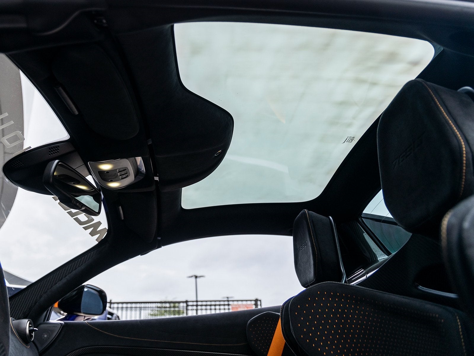 2022 McLaren 765LT Base