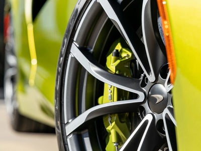 2025 McLaren Artura Base