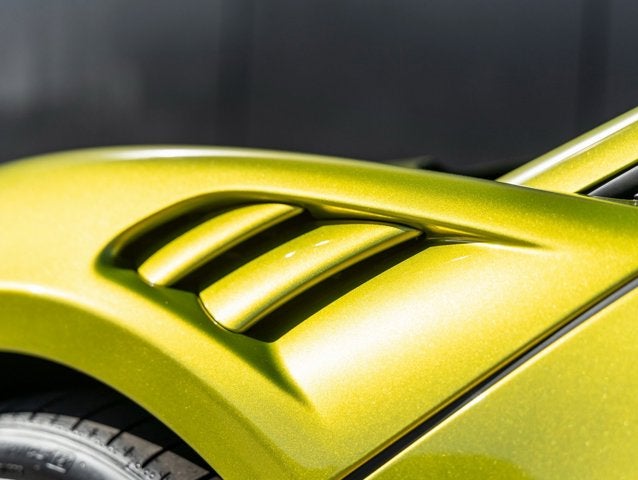 2025 McLaren Artura Base