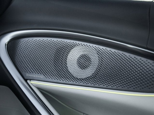 2025 McLaren Artura Base