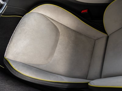 2026 McLaren Artura Base