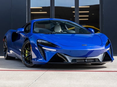2026 McLaren Artura Base