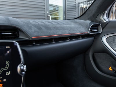 2024 McLaren Artura Base