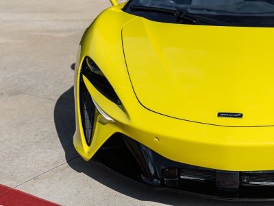 2027 McLaren Artura Base