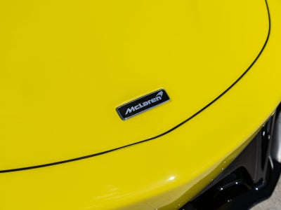 2027 McLaren Artura Base