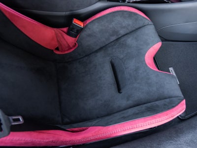 2025 McLaren Artura Base