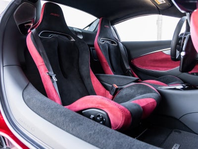 2025 McLaren Artura Base