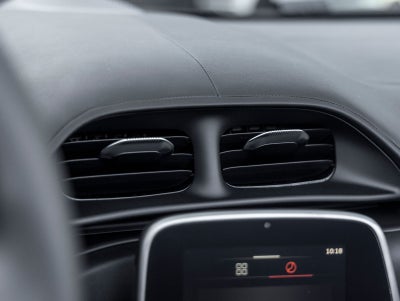 2026 McLaren Artura Base