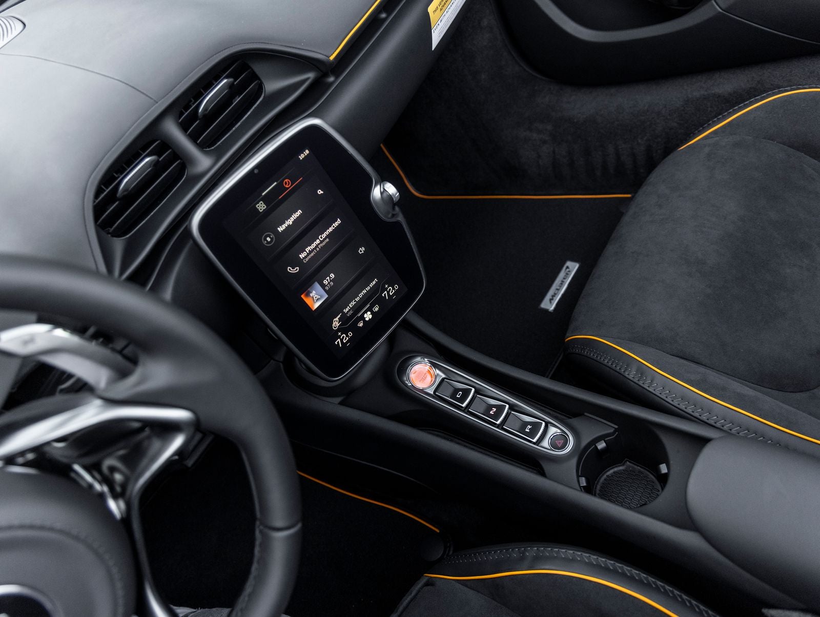 2026 McLaren Artura Base