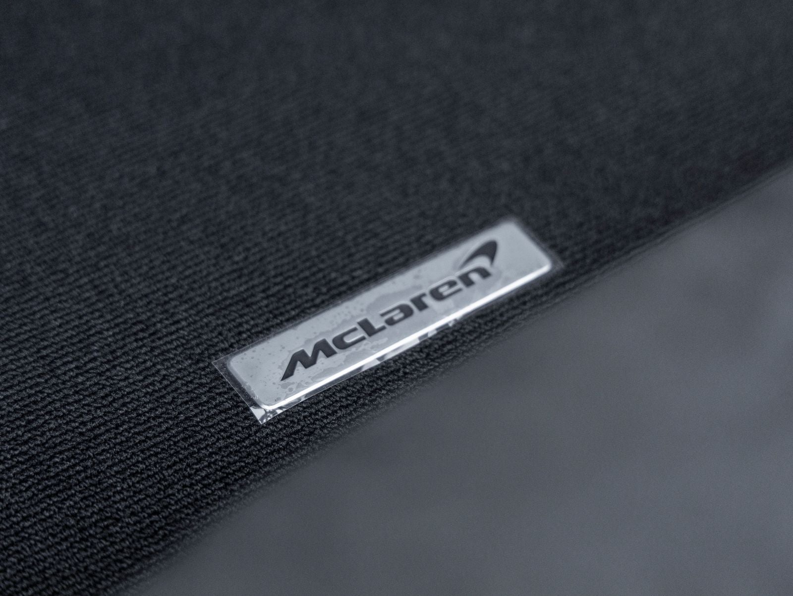 2026 McLaren Artura Base