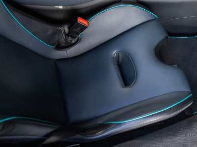 2025 McLaren Artura Base