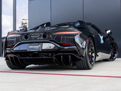 2026 McLaren Artura Base