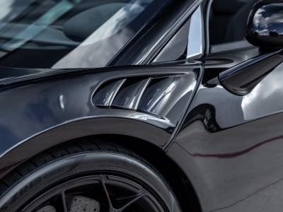 2026 McLaren Artura Base