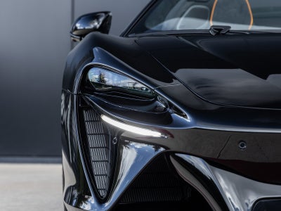 2026 McLaren Artura Base