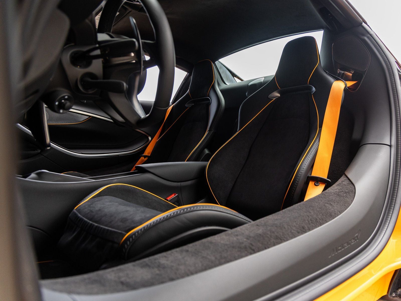 2026 McLaren Artura Vision