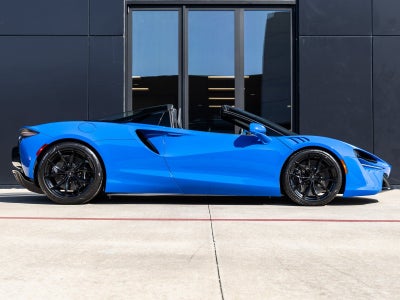 2026 McLaren Artura Base