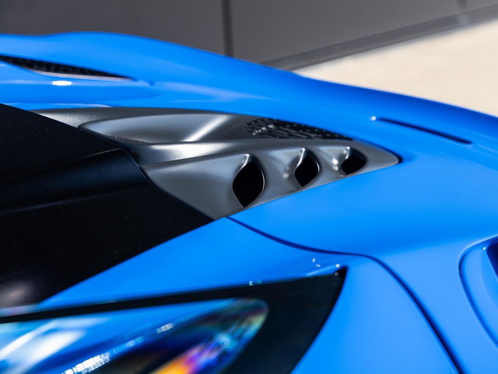 2026 McLaren Artura Base