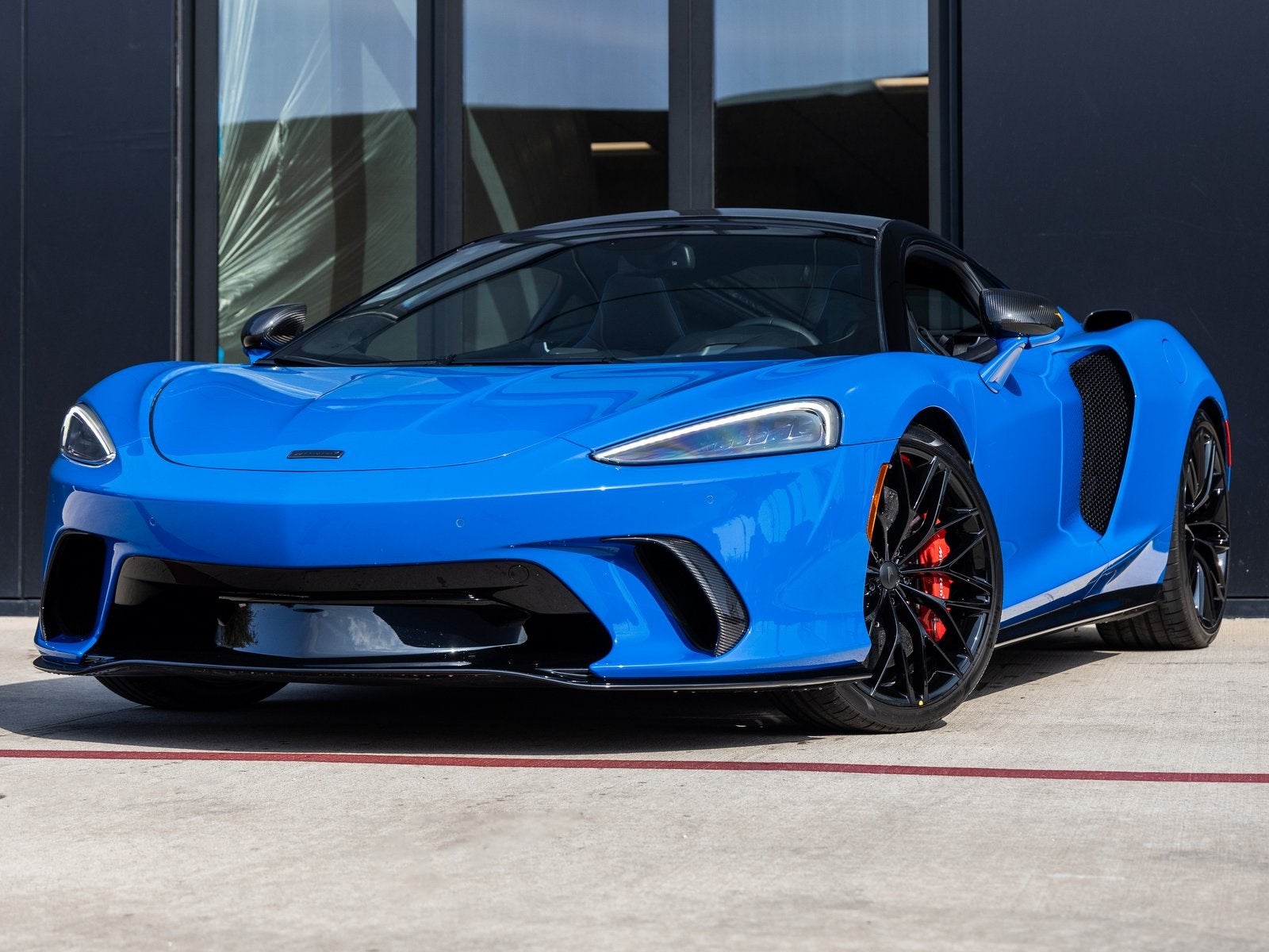 2025 McLaren GTS Performance