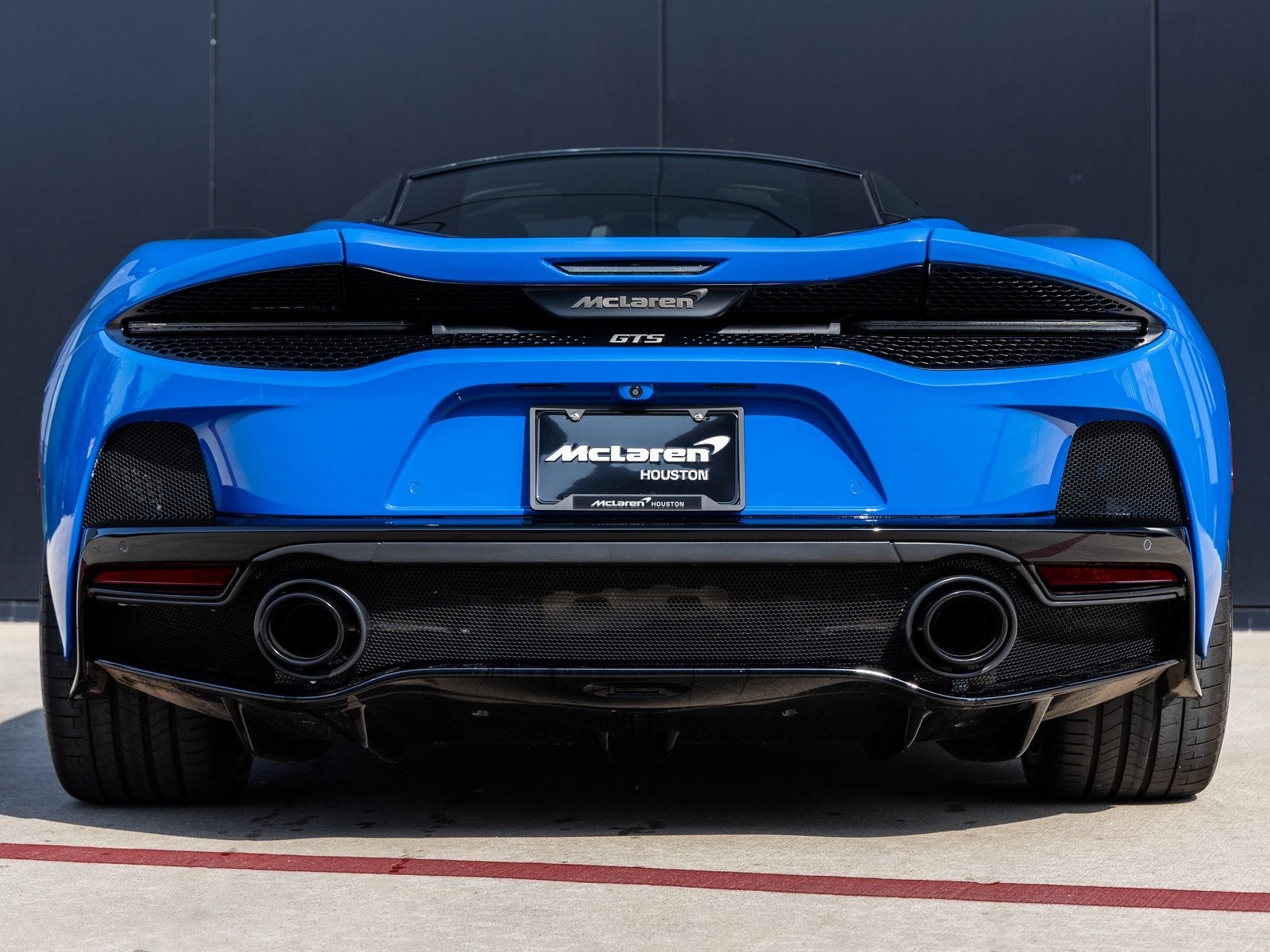 2025 McLaren GTS Performance