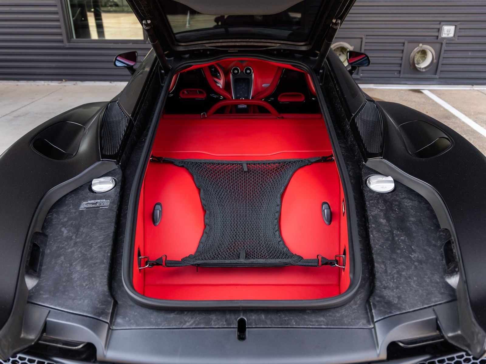 2022 McLaren GT Base