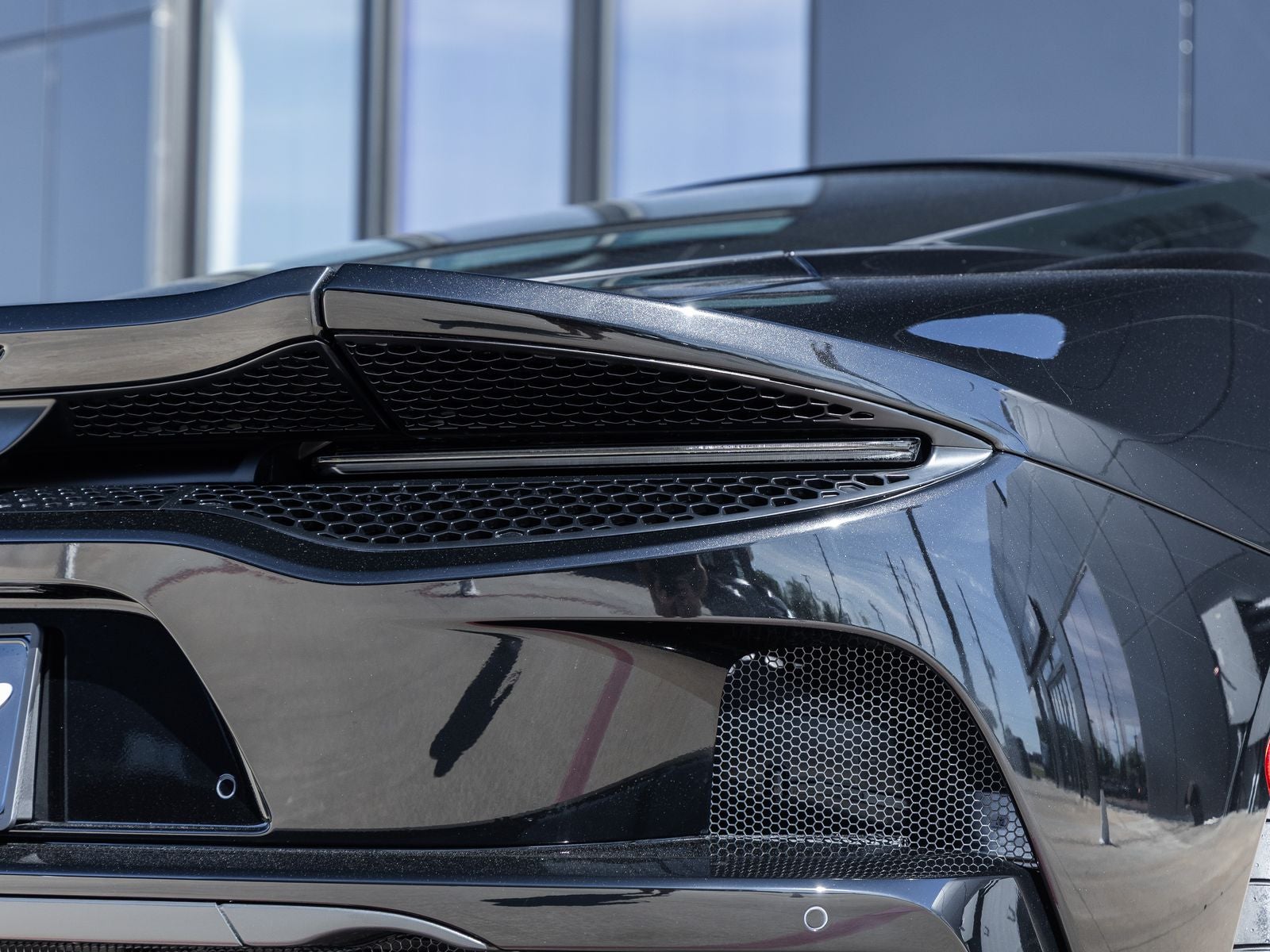 2026 McLaren GTS Base