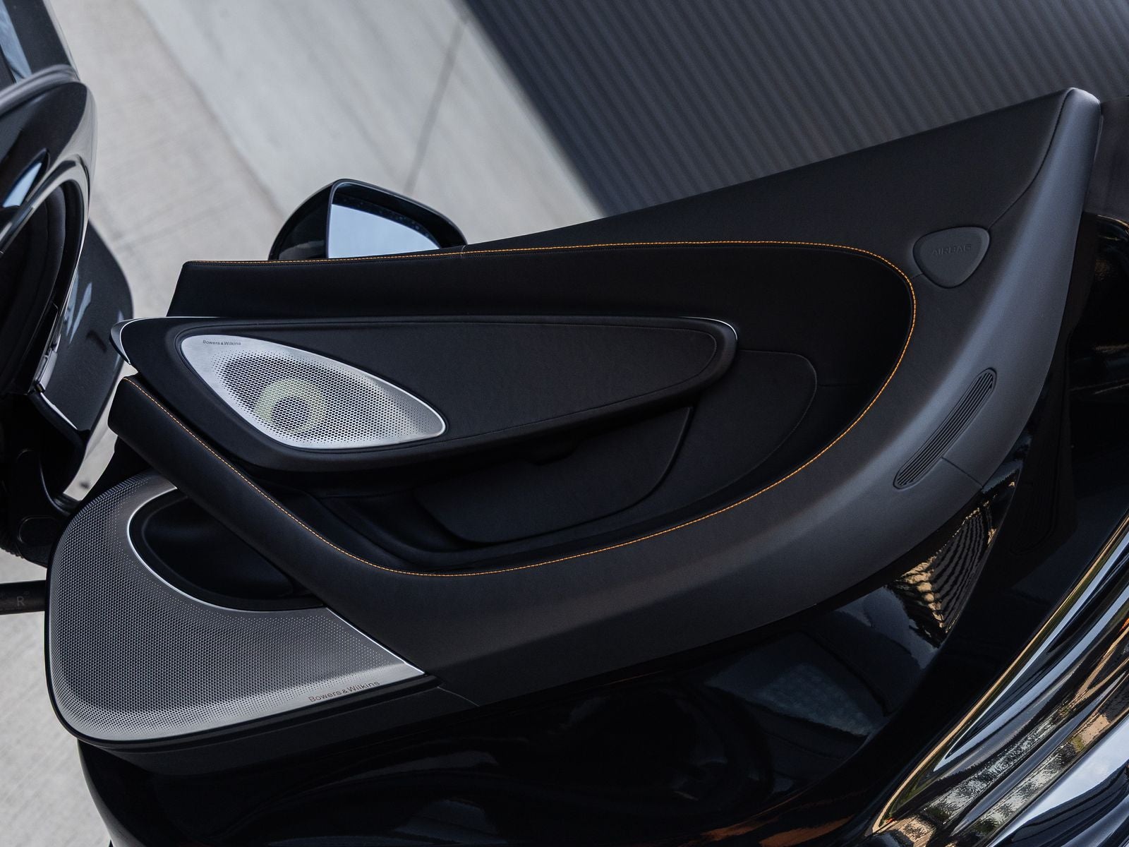 2026 McLaren GTS Base