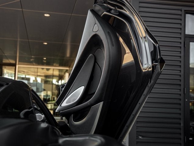 2022 McLaren GT Base