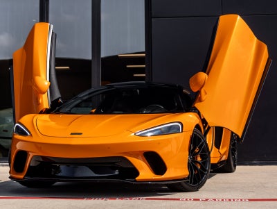 2022 McLaren GT Base