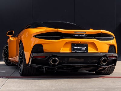 2022 McLaren GT Base