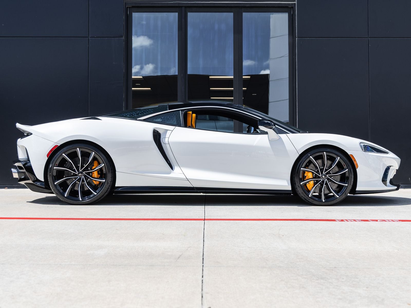 2026 McLaren GTS Performance