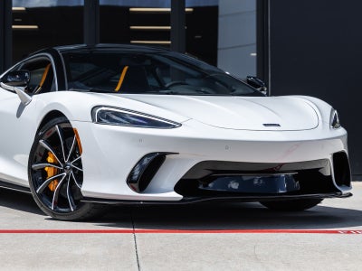 2026 McLaren GTS Performance