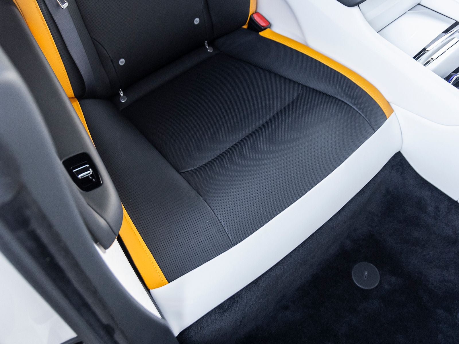 2024 Rolls-Royce Spectre 