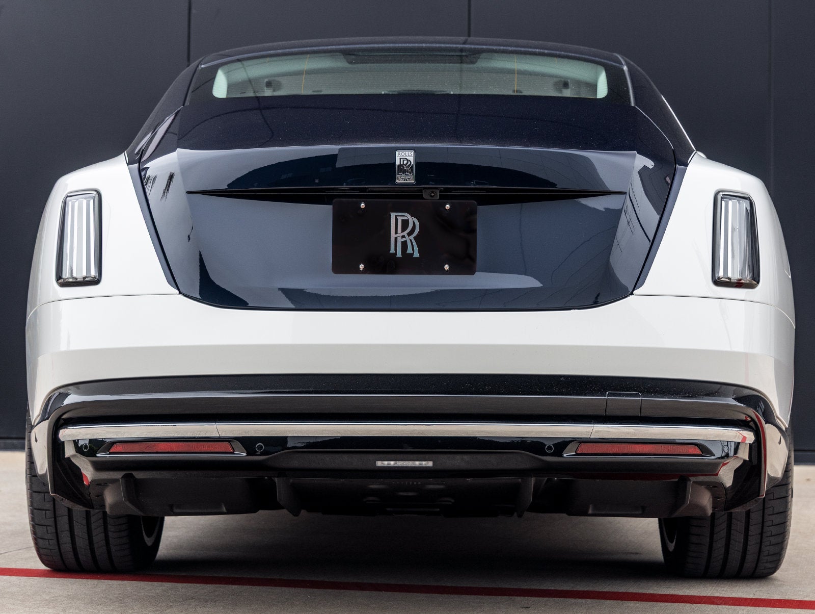 2026 Rolls-Royce Spectre Base
