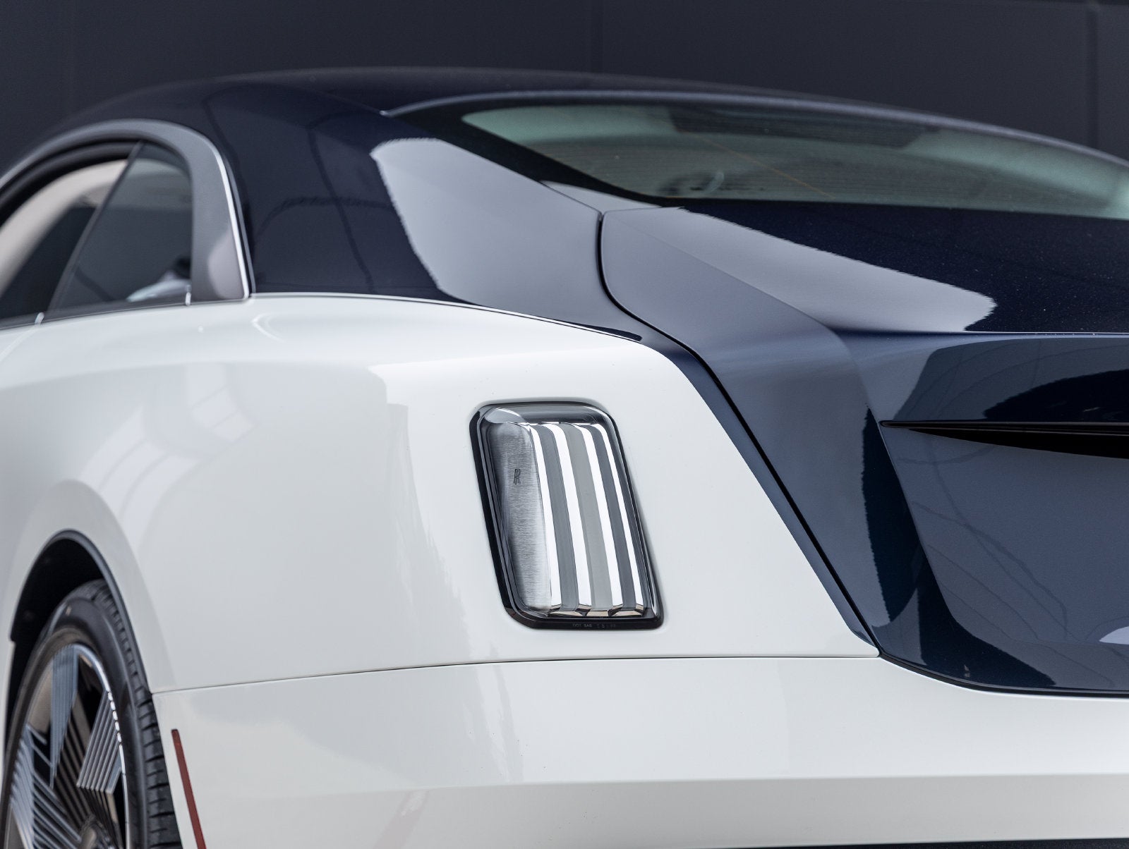 2026 Rolls-Royce Spectre Base