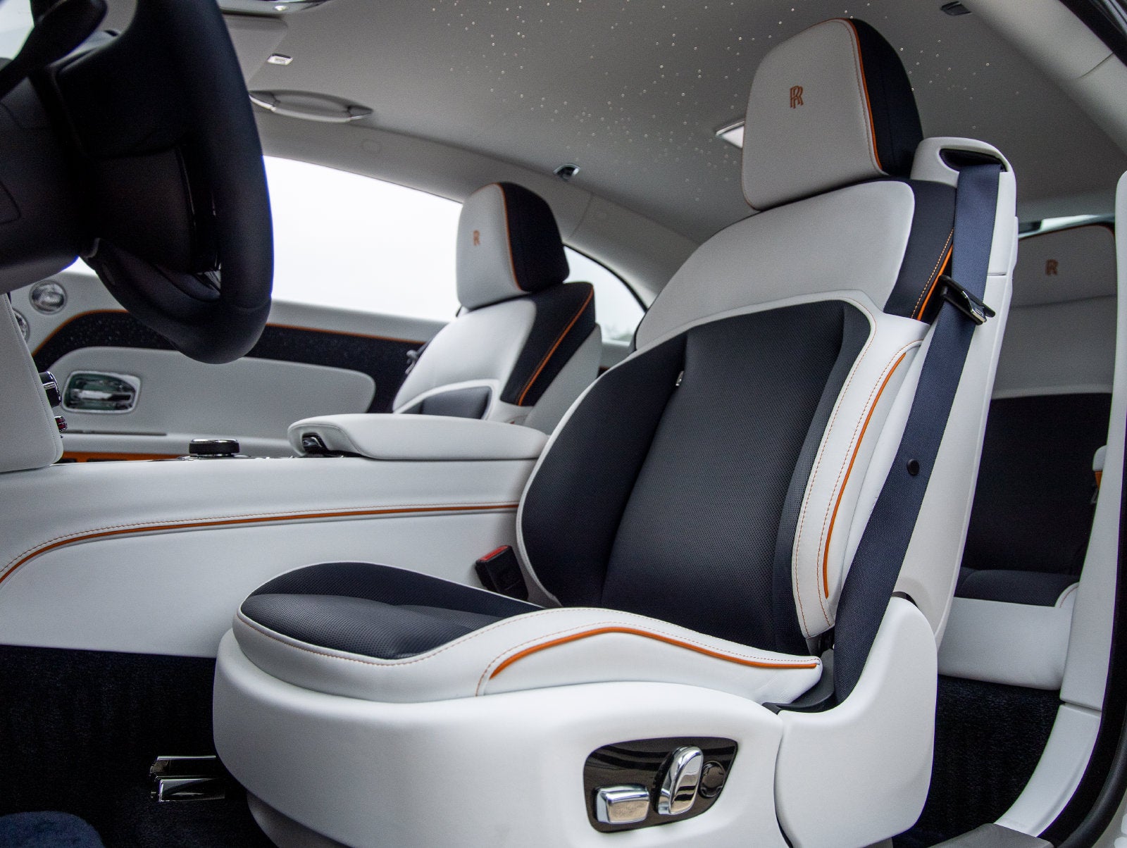 2026 Rolls-Royce Spectre Base