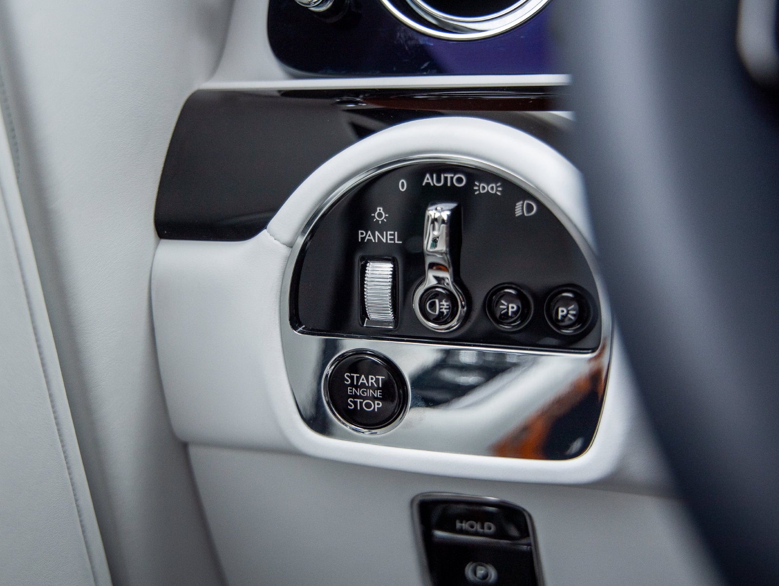 2026 Rolls-Royce Spectre Base