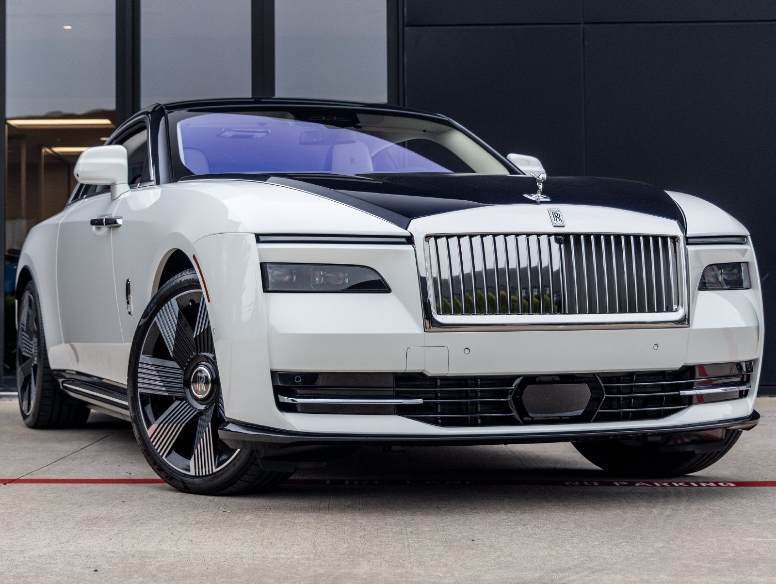 2026 Rolls-Royce Spectre Base