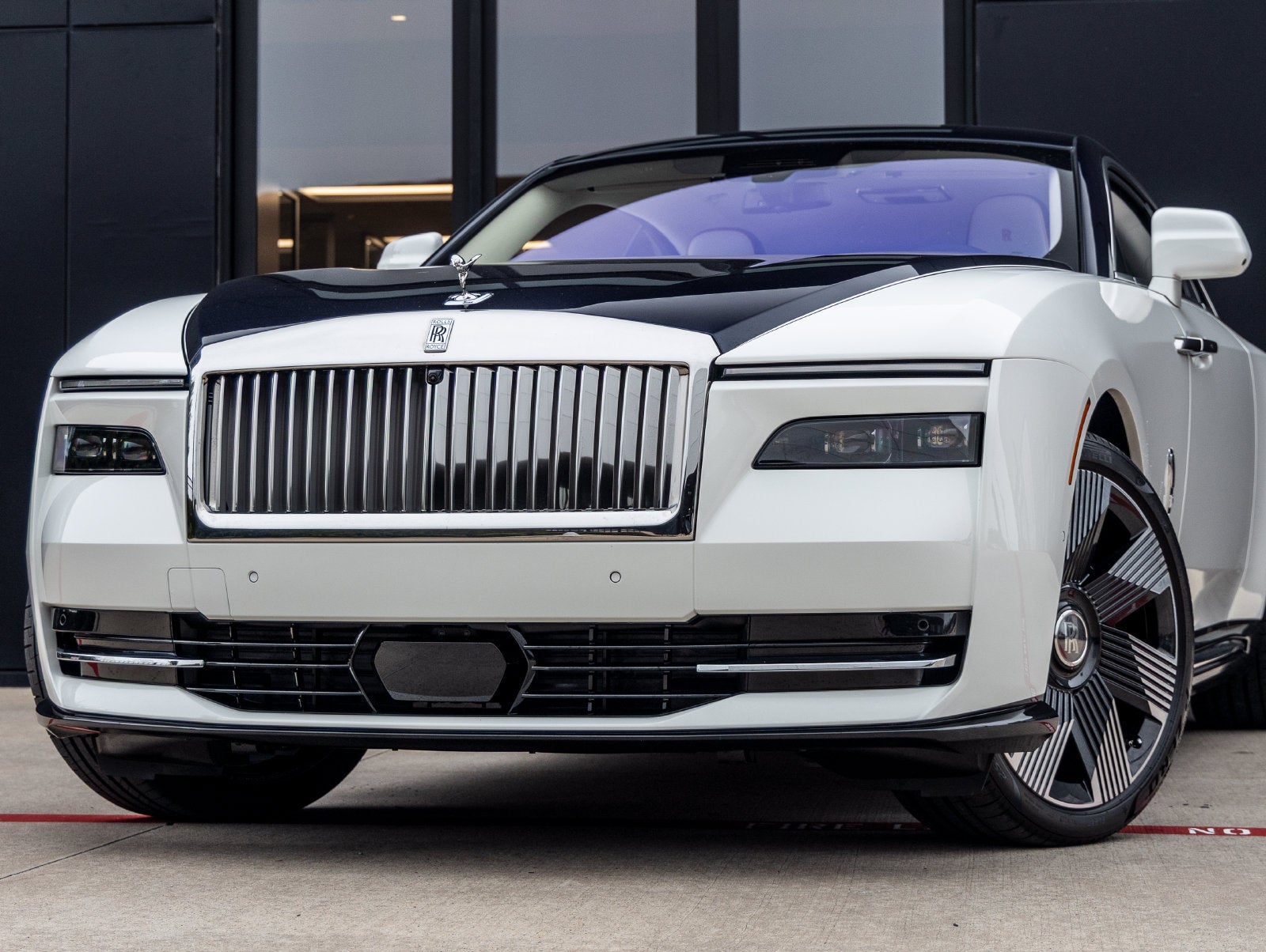 2026 Rolls-Royce Spectre Base
