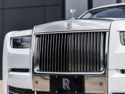 2023 Rolls-Royce Phantom Base