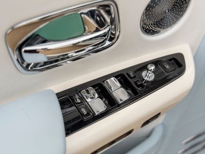 2023 Rolls-Royce Phantom Base