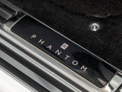 2023 Rolls-Royce Phantom Base