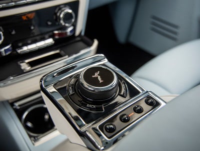 2023 Rolls-Royce Phantom Base