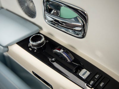 2023 Rolls-Royce Phantom Base