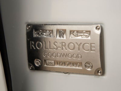 2023 Rolls-Royce Phantom Base